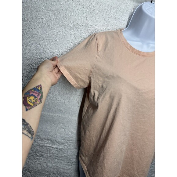 Uniqlo T-Shirt Women Soft Pink Crew Neck Short Sleeve Solid Size Small - Picture 2 of 6